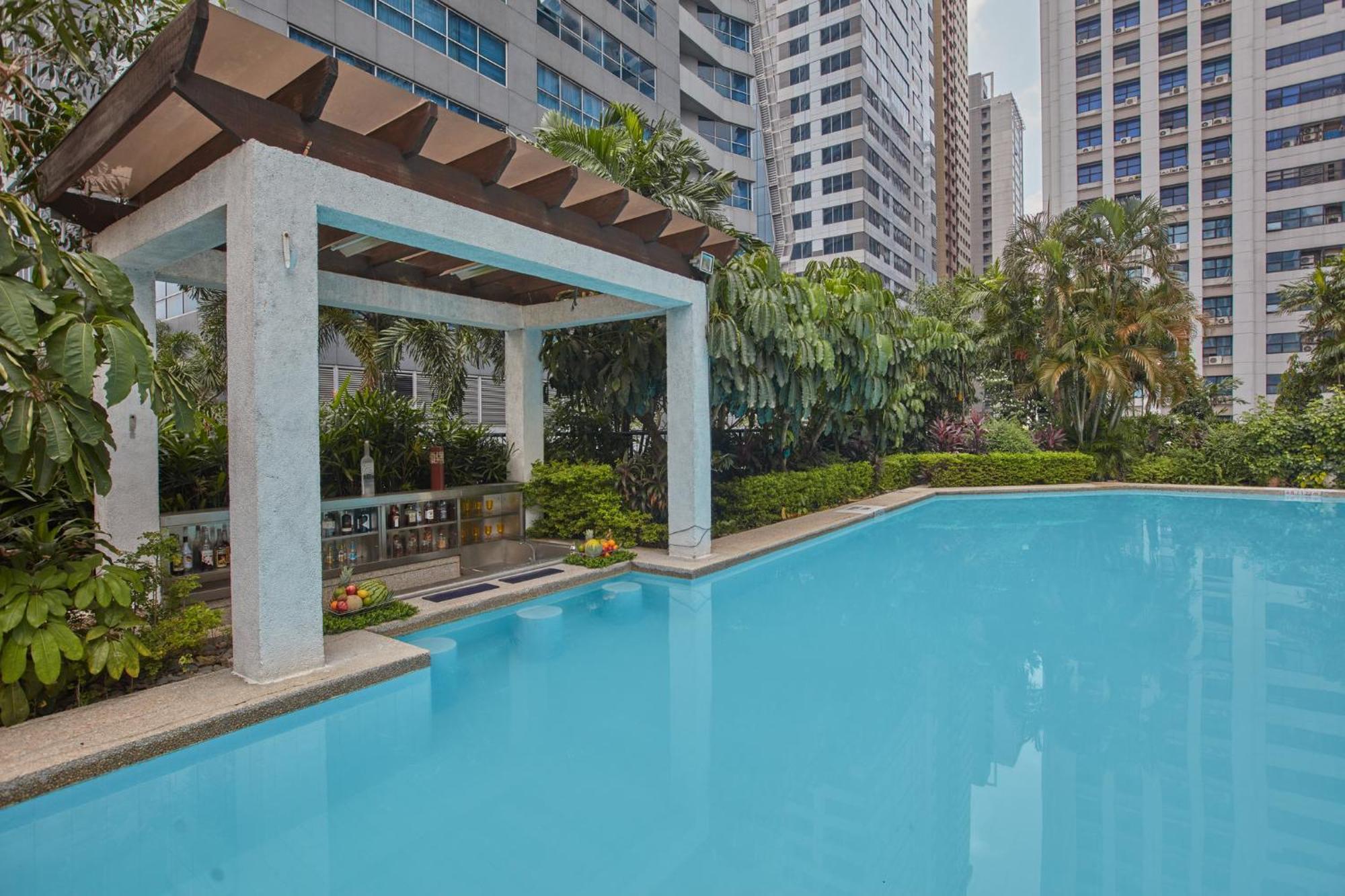 Pasig City Crowne Plaza Manila Galleria By Ihg מראה חיצוני תמונה