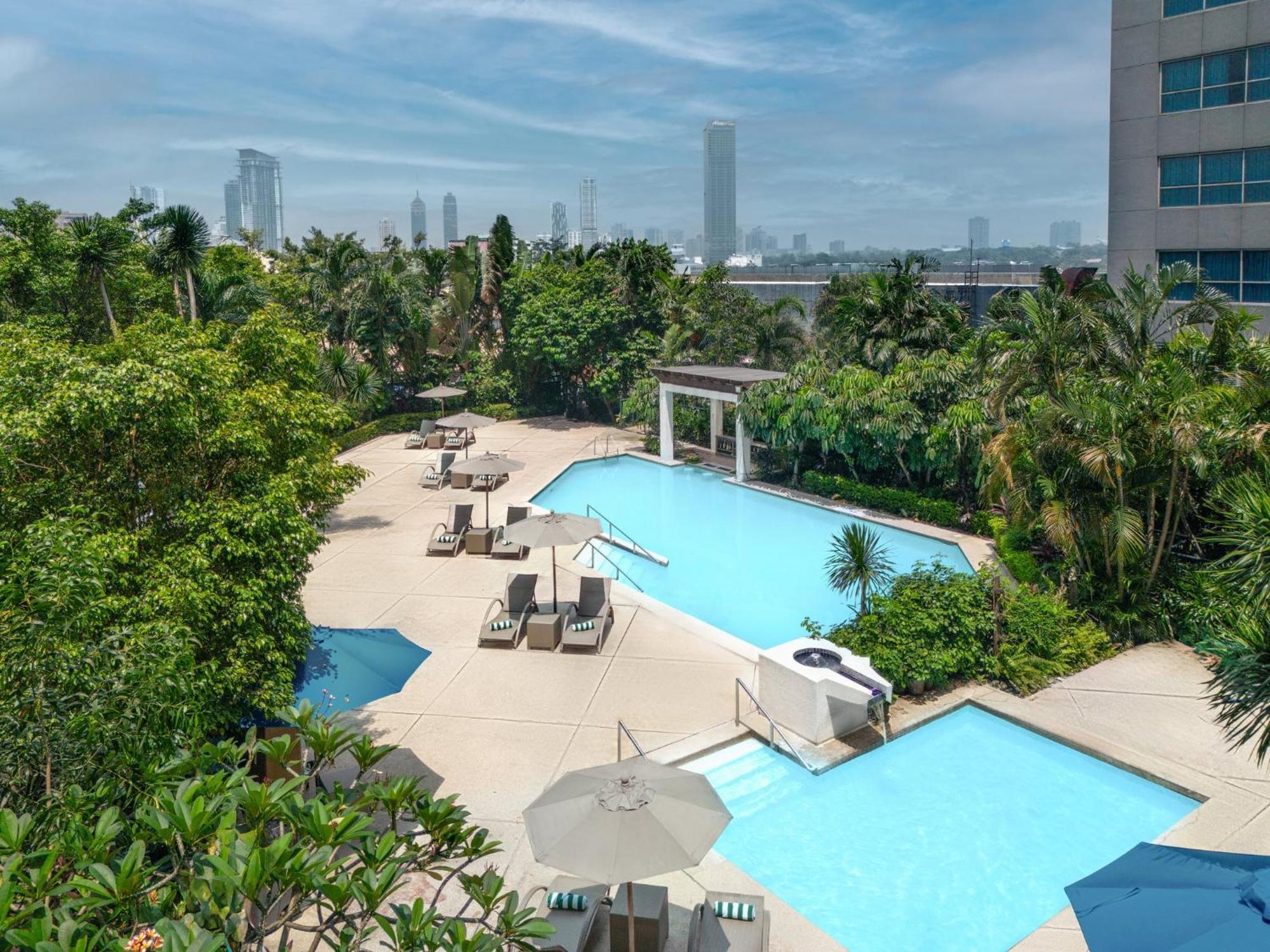 Pasig City Crowne Plaza Manila Galleria By Ihg מראה חיצוני תמונה