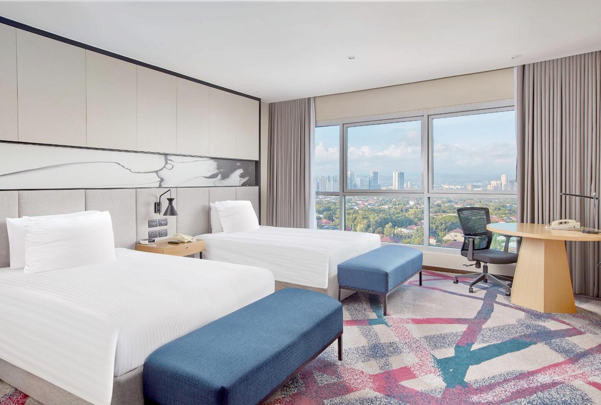Pasig City Crowne Plaza Manila Galleria By Ihg מראה חיצוני תמונה